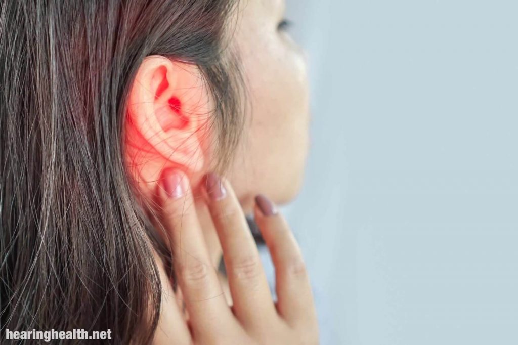 การติดเชื้อราที่หู คือการติดเชื้อที่หูชั้นนอก ศัพท์ทางการแพทย์สำหรับมันคือ otomycosis มักจะส่งผลกระทบต่อพื้นที่ตั้งแต่รูหูถึงแก้วหู
