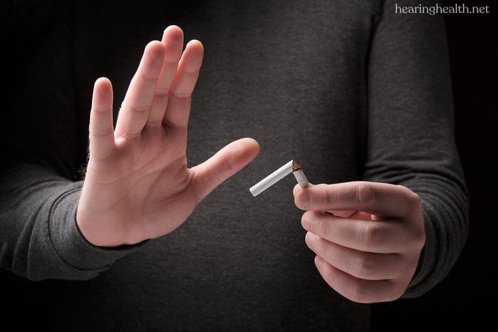 คนส่วนใหญ่รู้ว่า การสูบบุหรี่ และยาสูบเพิ่มความเสี่ยงของมะเร็งปอดและปัญหาการหายใจ ยังเพิ่มความเสี่ยงอย่างมากต่อโรคหัวใจ