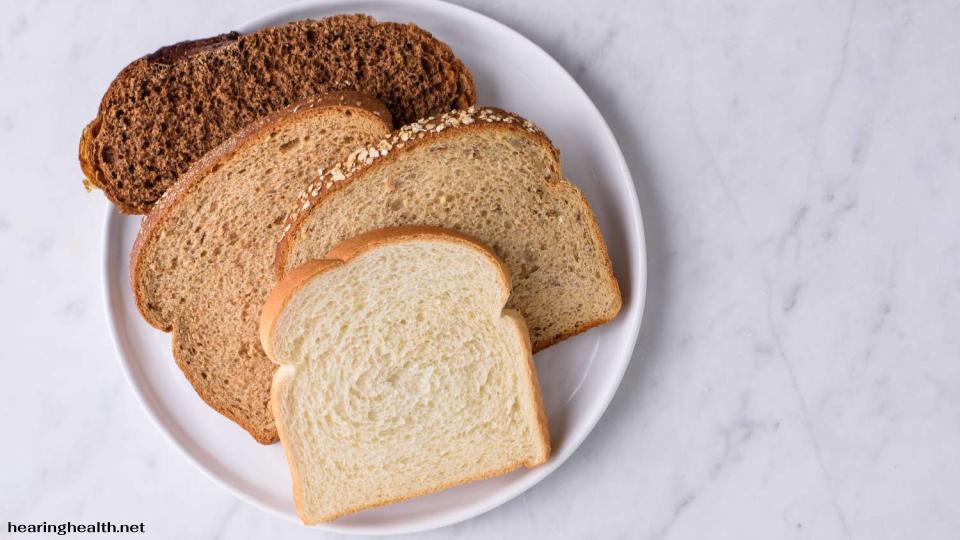 แม้ว่าขนมปังบางชนิดจะปลอดภัยสำหรับผู้ป่วยเบาหวานมากกว่าขนมปังขาวธรรมดา แต่ก็ควรบริโภคในปริมาณที่พอเหมาะ