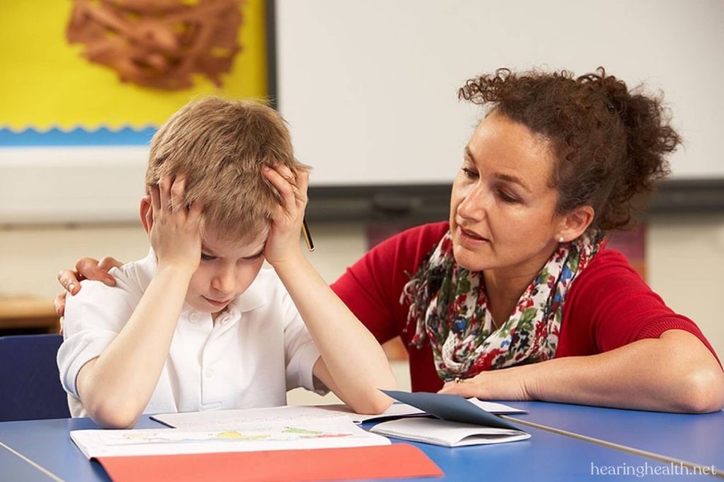 โรคสมาธิสั้น (ADHD) เป็นภาวะเรื้อรังที่มีพฤติกรรมหุนหันพลันแล่น ไม่ตั้งใจ และสมาธิสั้น มักได้รับการวินิจฉัยในวัยเด็ก