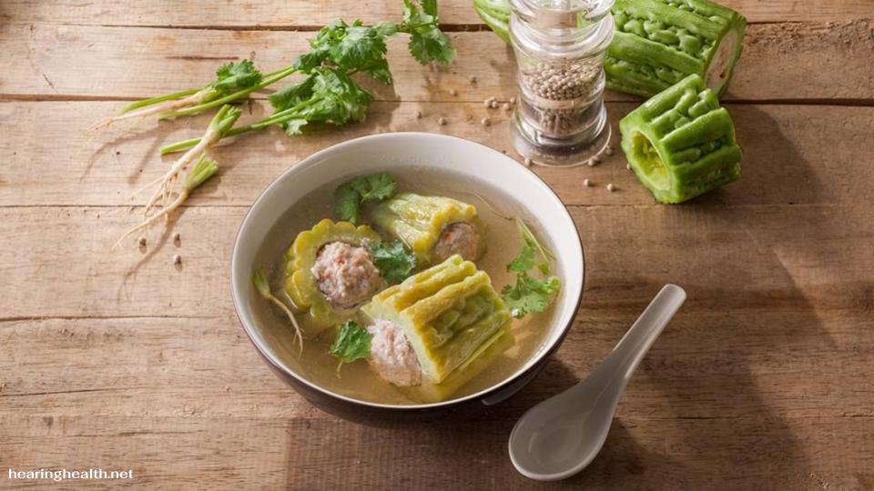 มีงานวิจัยบางชิ้นที่เสนอว่ามะระขี้นกเป็นพันธมิตรในการจัดการโรคเบาหวานของคุณ งานวิจัยหลายชิ้นได้ตรวจสอบผลของมะระหรือคาเรลาต่อระดับน้ำตาล
